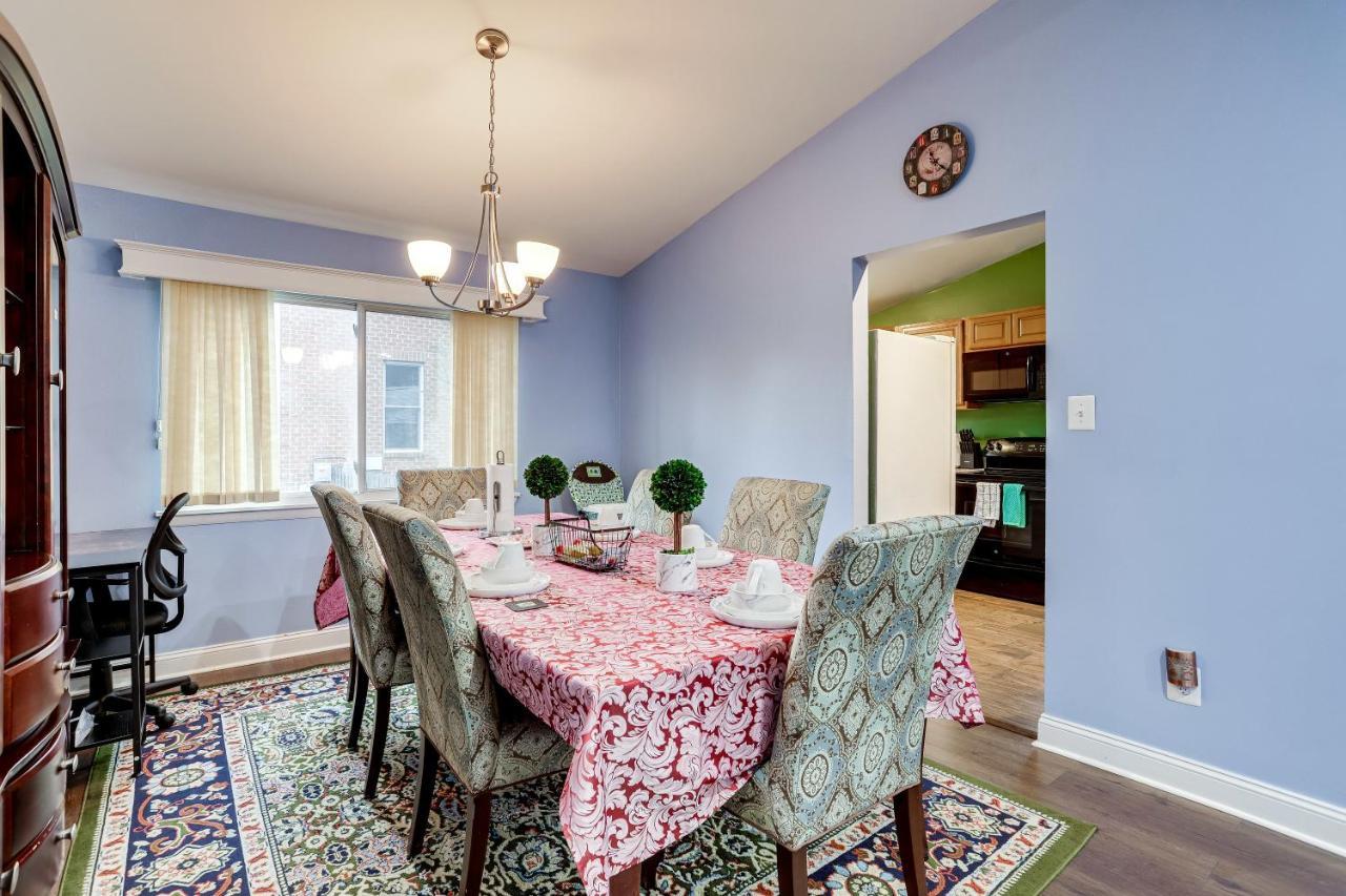 Escape To Our Cozy 3 Bed Rm 2 Bath Unit In Alexandria Va Villa Bagian luar foto