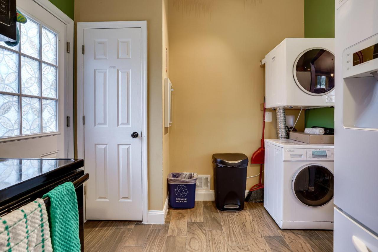Escape To Our Cozy 3 Bed Rm 2 Bath Unit In Alexandria Va Villa Bagian luar foto