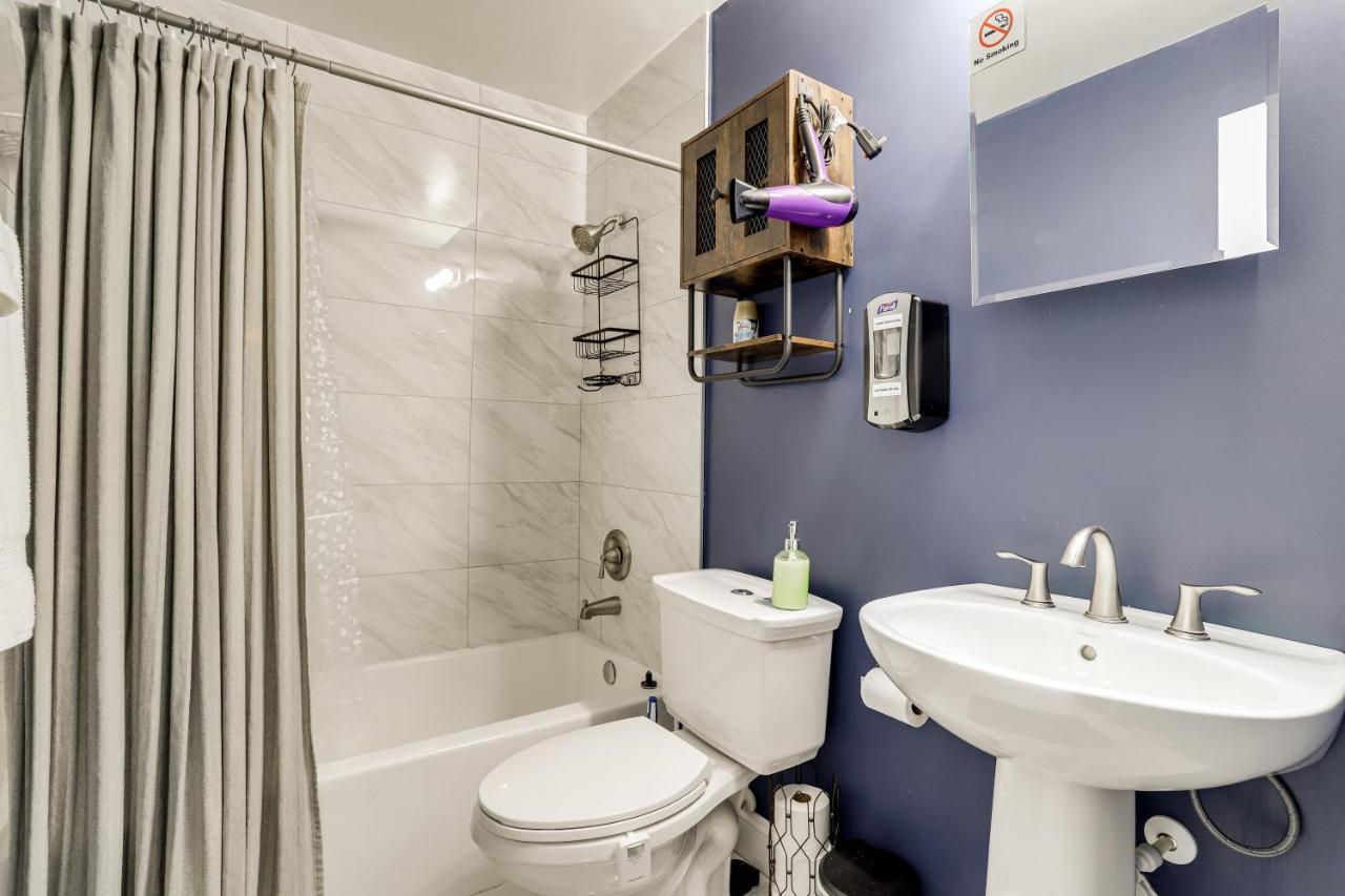 Escape To Our Cozy 3 Bed Rm 2 Bath Unit In Alexandria Va Villa Bagian luar foto