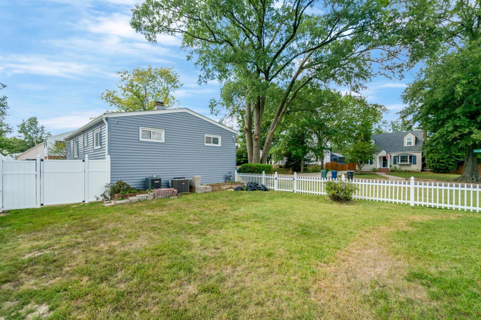 Escape To Our Cozy 3 Bed Rm 2 Bath Unit In Alexandria Va Villa Bagian luar foto